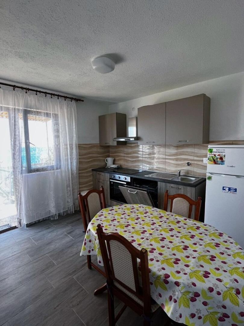 Apartment Dalibor Луково Шугар'є Екстер'єр фото
